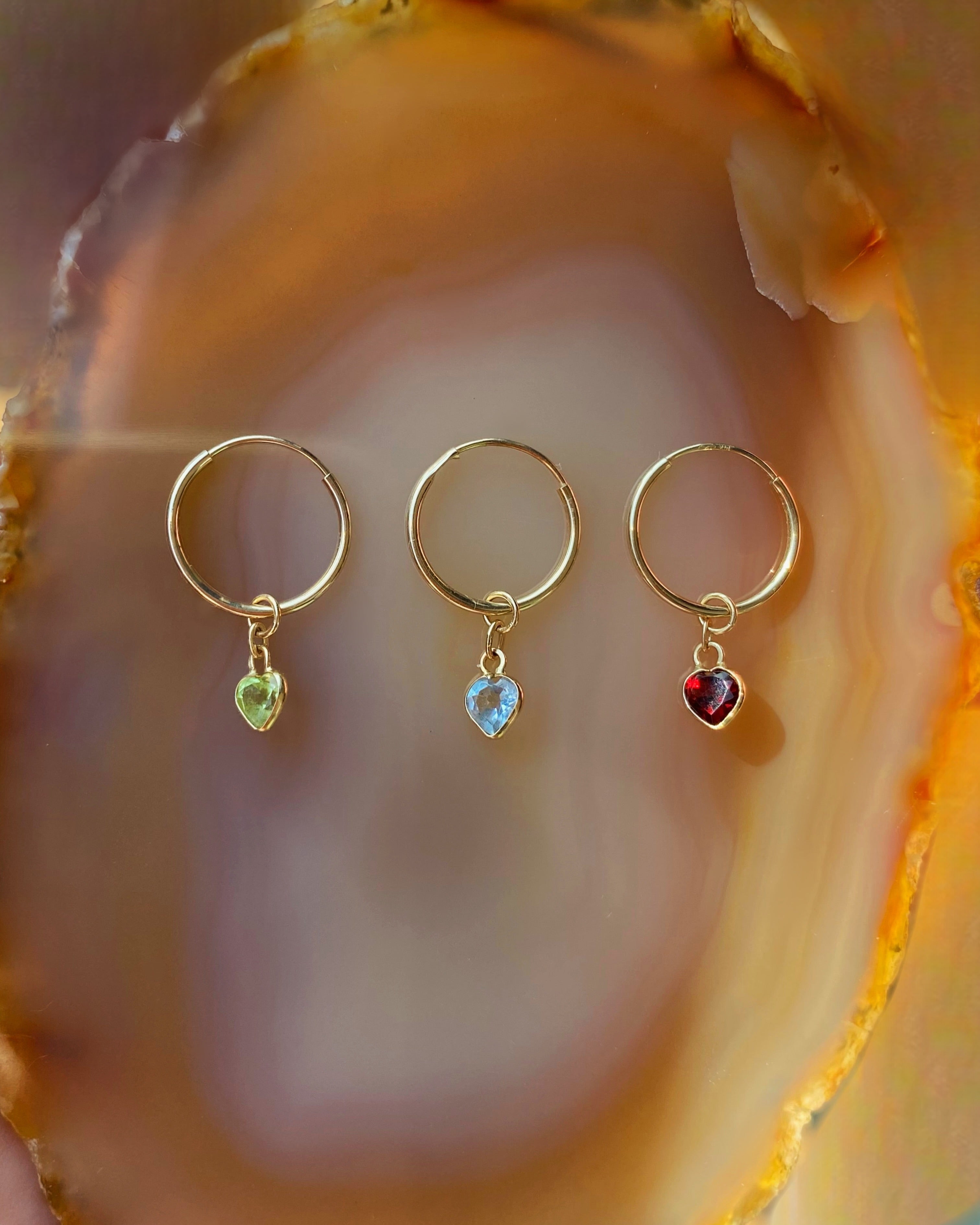 ❥ 14K Gold Gemstone Heart Hoop